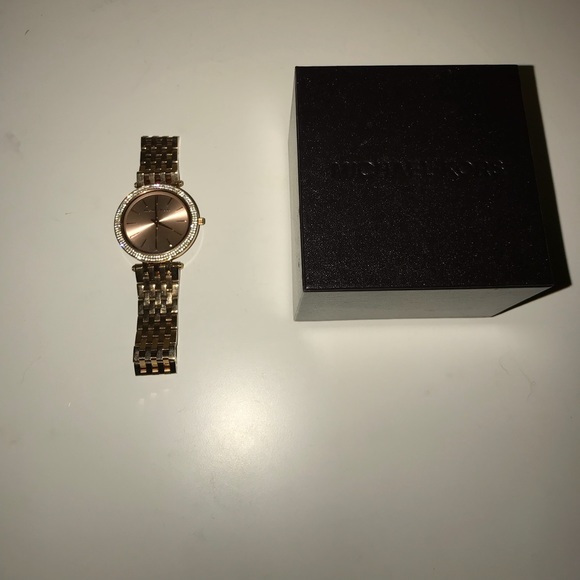 Rose Gold Michael Kors Watch - Picture 4 of 4